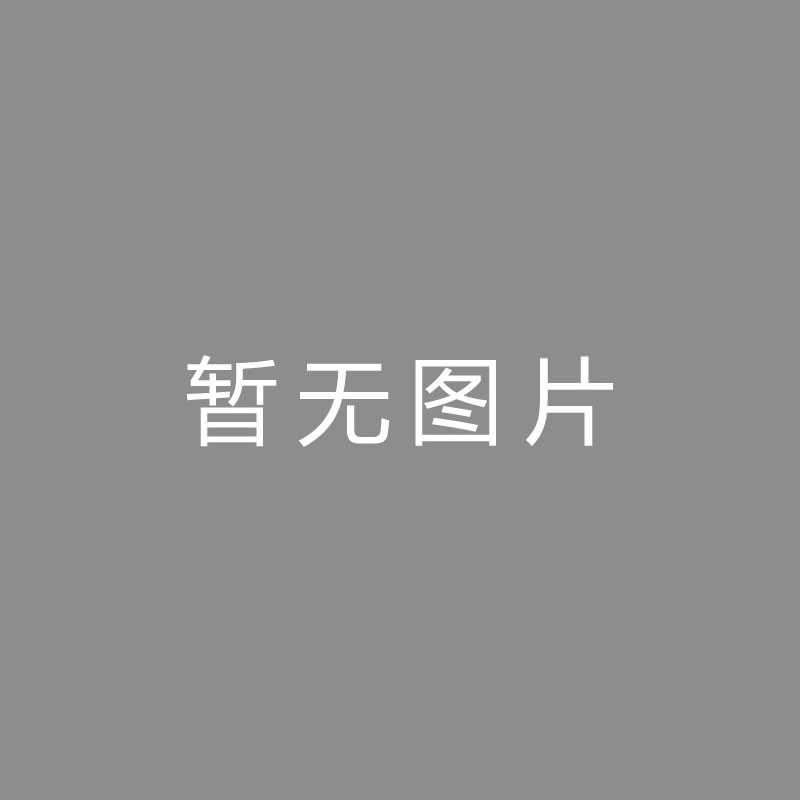 🏆全景 (Wide Shot)巴媒：桑托斯将周二或周三官宣内马尔，并在周四为其安排亮相演讲